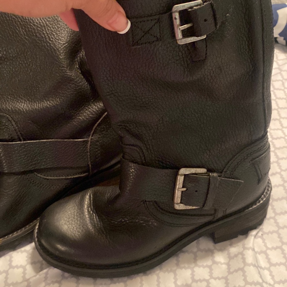 Riding boots